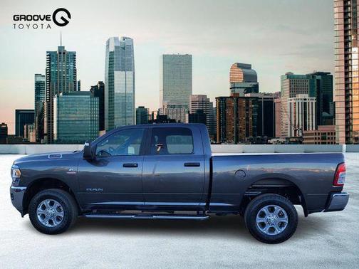 2024 RAM 2500 Big Horn Crew Cab 4x4 6'4' Box