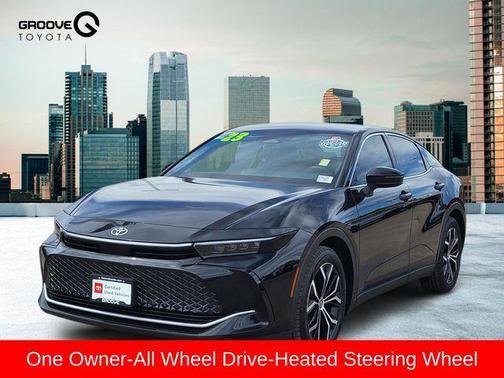 Black 2023 Toyota Crown Limited