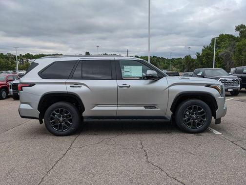 2025 Toyota Sequoia Platinum