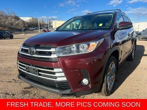 2017 Toyota Highlander Limited Platinum