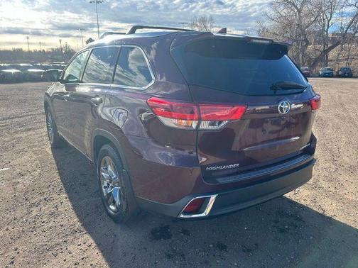 2017 Toyota Highlander Limited Platinum