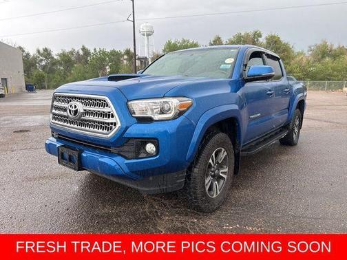 Blazing Blue Pearl 2017 Toyota Tacoma TRD Sport