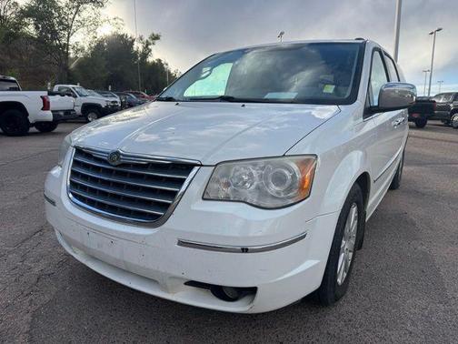2009 Chrysler Town & Country Limited