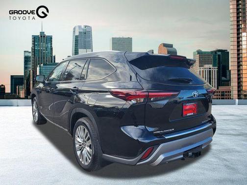 2026 Toyota Highlander Platinum