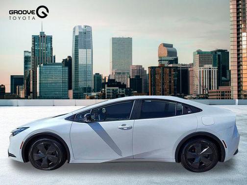 Wind Chill Pearl 2026 Toyota Prius Plug-In Hybrid SE
