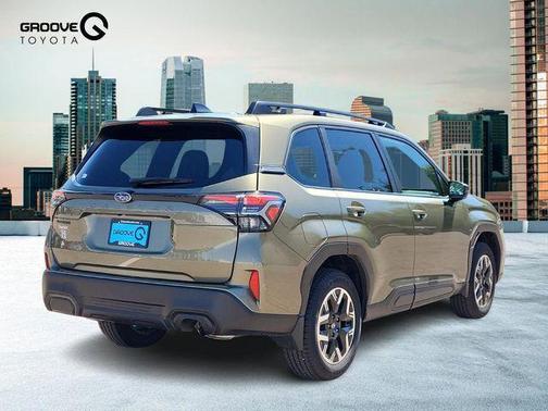 2025 Subaru Forester Premium