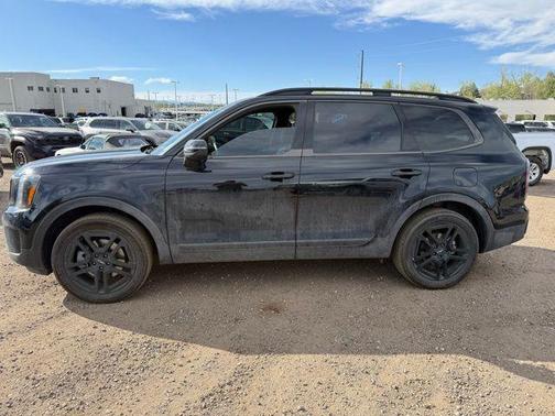 Ebony Black 2024 Kia Telluride EX X-Line
