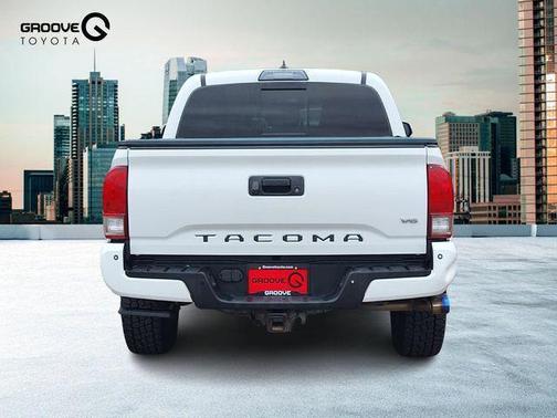 2017 Toyota Tacoma TRD Sport