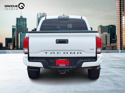 2017 Toyota Tacoma TRD Sport