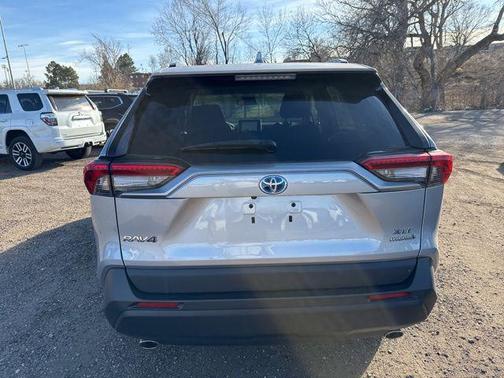 2023 Toyota RAV4 Hybrid XLE