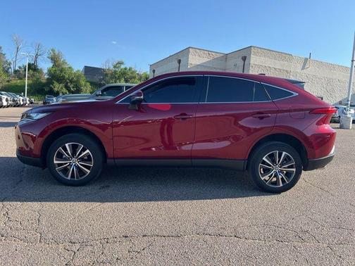 2023 Toyota Venza LE