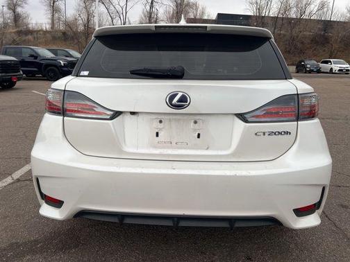 2017 Lexus CT 200h Base