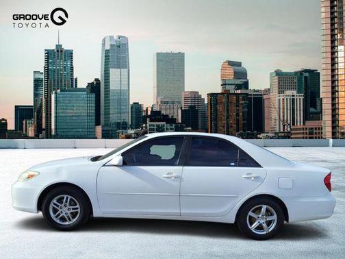 2003 Toyota Camry LE