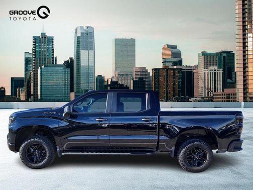 2022 Chevrolet Silverado 1500 Custom Trail Boss