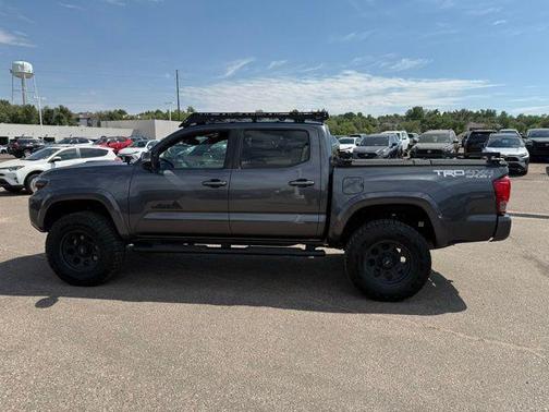 2020 Toyota Tacoma TRD Sport