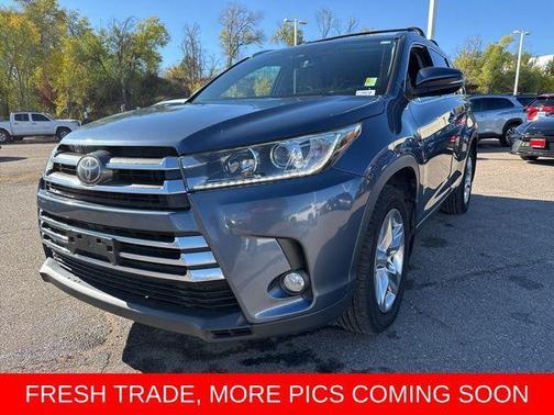 2017 Toyota Highlander Limited