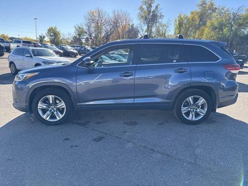 2017 Toyota Highlander Limited