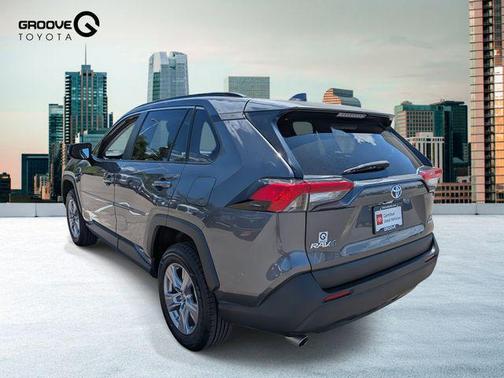2023 Toyota RAV4 Hybrid LE