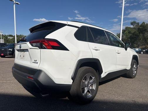 2023 Toyota RAV4 Hybrid LE