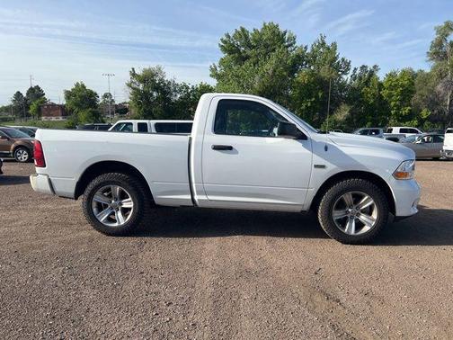 Bright White Clearcoat 2011 Dodge Ram 1500 ST