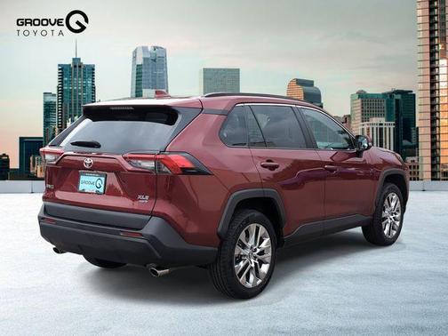 2021 Toyota RAV4 XLE Premium