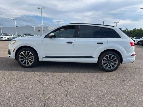 2017 Audi Q7 3.0T Prestige
