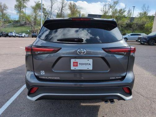 2025 Toyota Highlander XSE