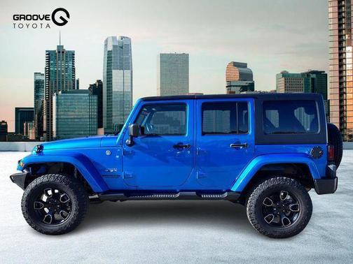 2016 Jeep Wrangler Unlimited Sahara