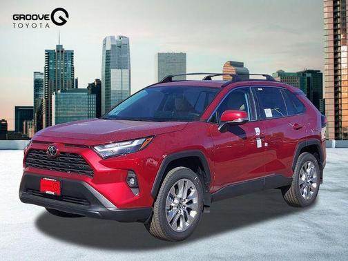 2025 Toyota RAV4 XLE Premium