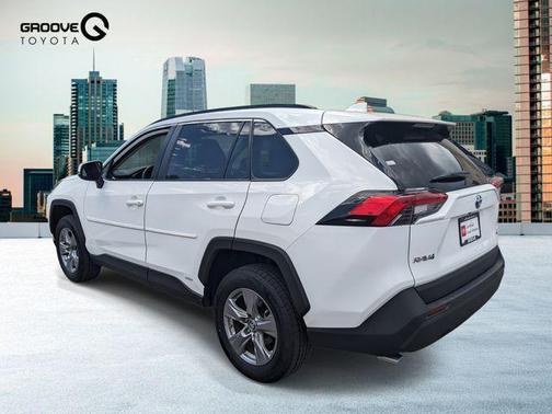 2023 Toyota RAV4 Hybrid LE
