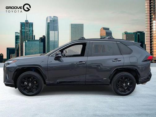 2022 Toyota RAV4 Hybrid SE