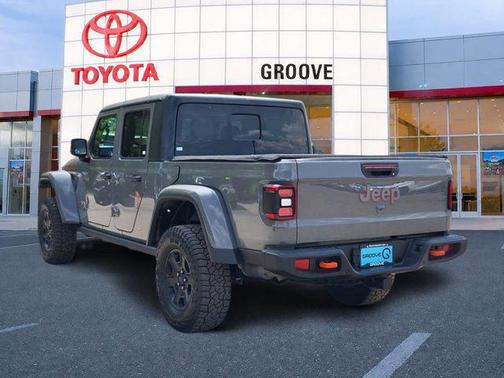Sting-Gray Clearcoat 2020 Jeep Gladiator Mojave 4x4