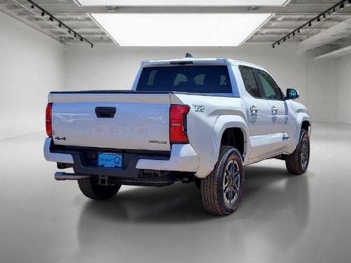 Wind Chill Pearl 2026 Toyota Tacoma Hybrid TRD Sport