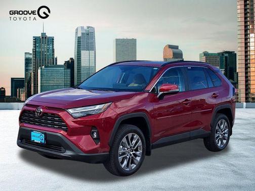 2025 Toyota RAV4 XLE Premium