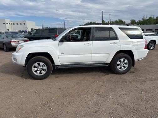 Natural White 2004 Toyota 4Runner SR5 V8