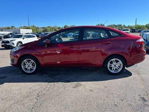 2017 Ford Fiesta SE