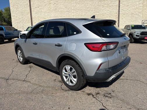 Ingot Silver Metallic 2020 Ford Escape S