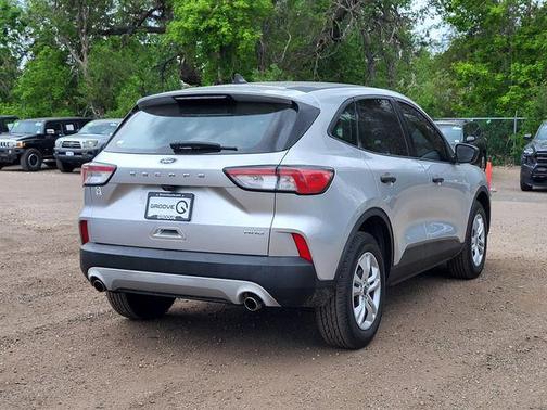 Ingot Silver Metallic 2020 Ford Escape S