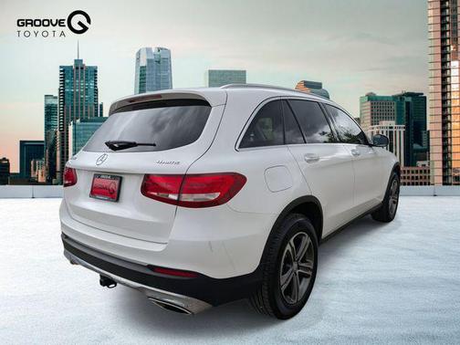 2017 Mercedes-Benz GLC 300 4MATIC