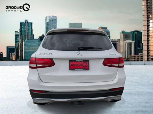 2017 Mercedes-Benz GLC 300 4MATIC