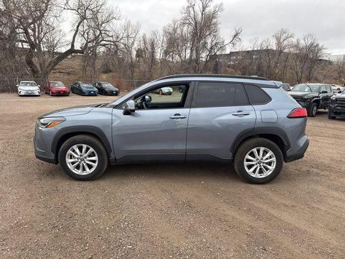 2023 Toyota Corolla Cross LE