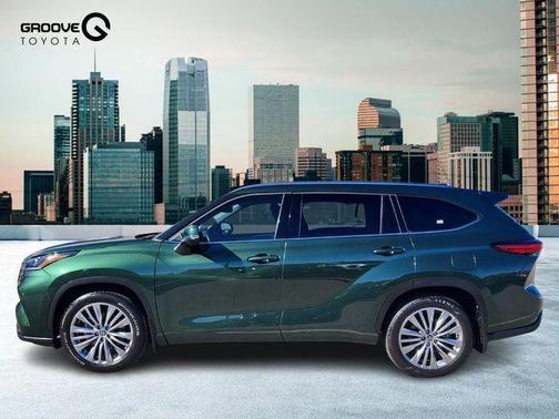 2023 Toyota Highlander Platinum