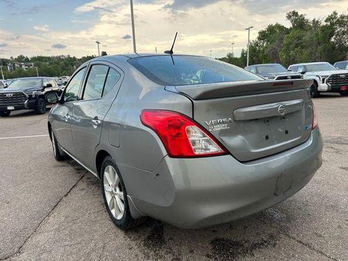 2014 Nissan Versa 1.6 SL