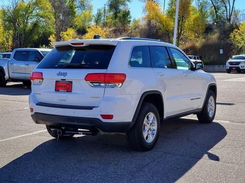2017 Jeep Grand Cherokee Laredo
