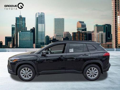 2025 Toyota Corolla Cross LE