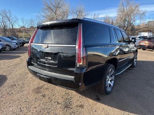 2015 Cadillac Escalade ESV Luxury