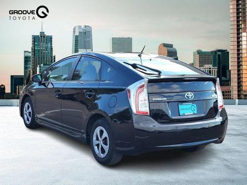 2012 Toyota Prius Two