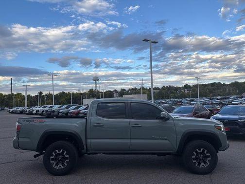 2022 Toyota Tacoma TRD Off Road