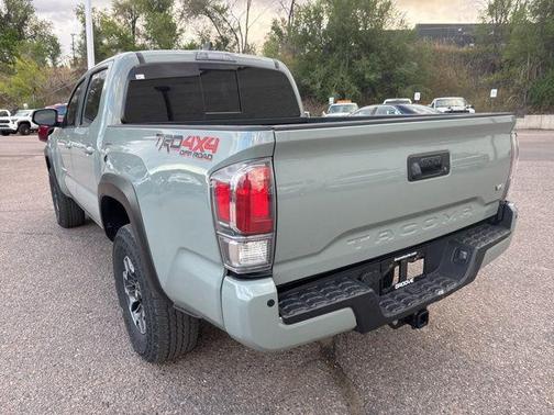 2022 Toyota Tacoma TRD Off Road
