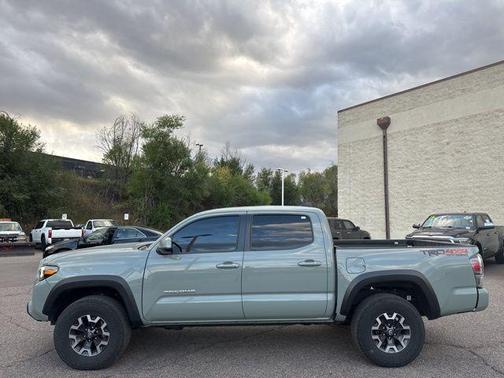 2022 Toyota Tacoma TRD Off Road